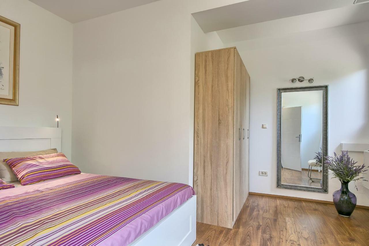 Wellness apartman Kaiser Pula Exterior foto