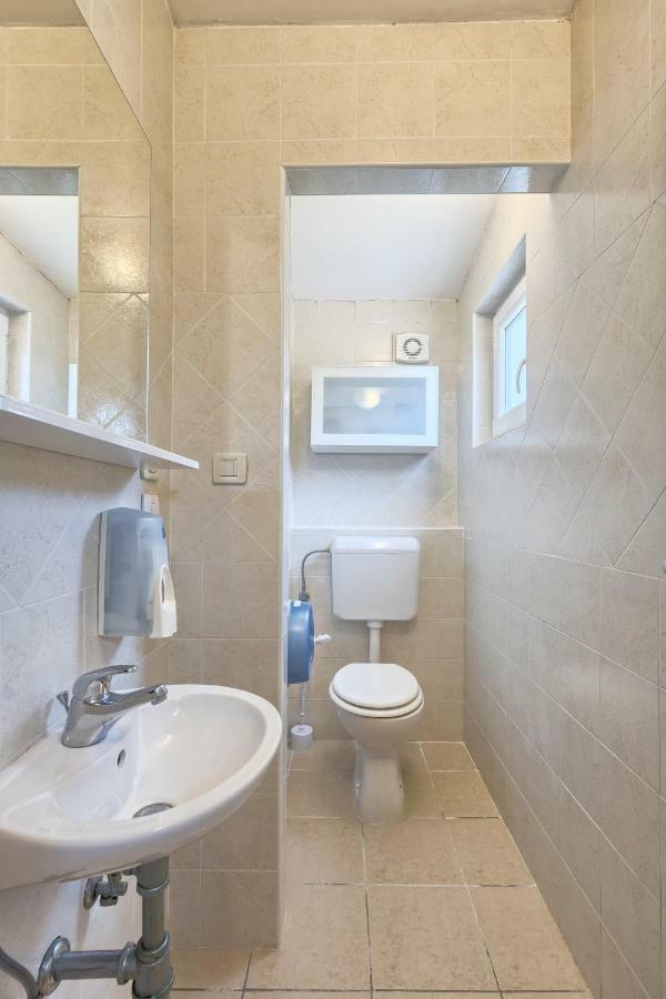 Wellness apartman Kaiser Pula Exterior foto